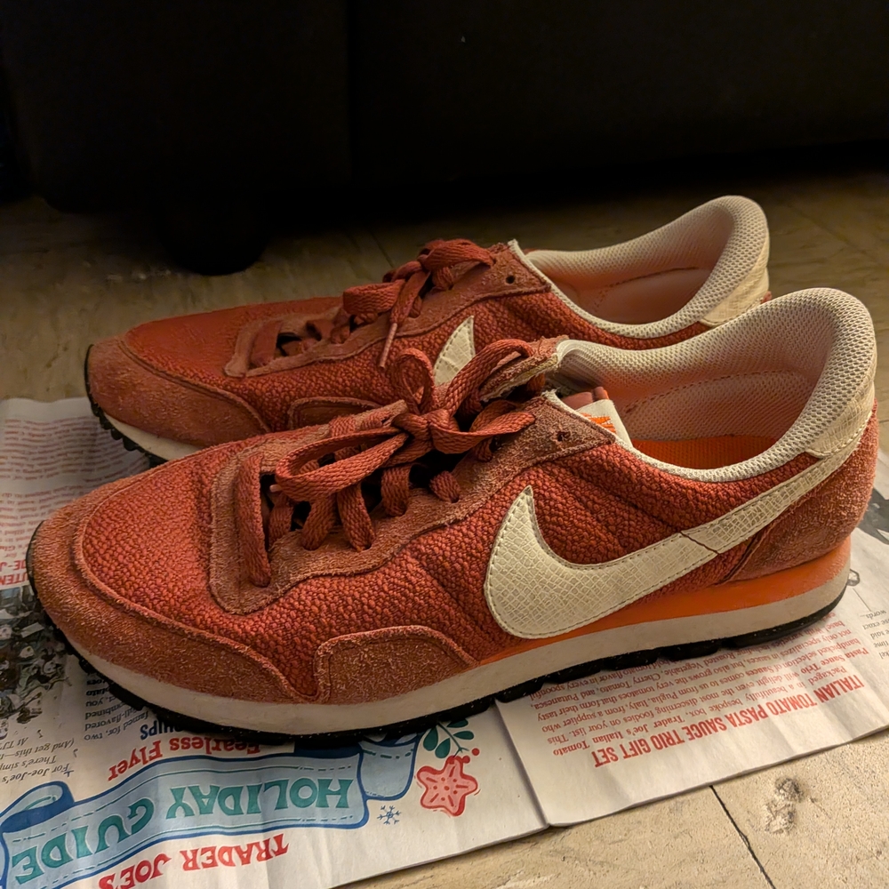 Nike Air Pegasus ’83 Cedar White Crimson